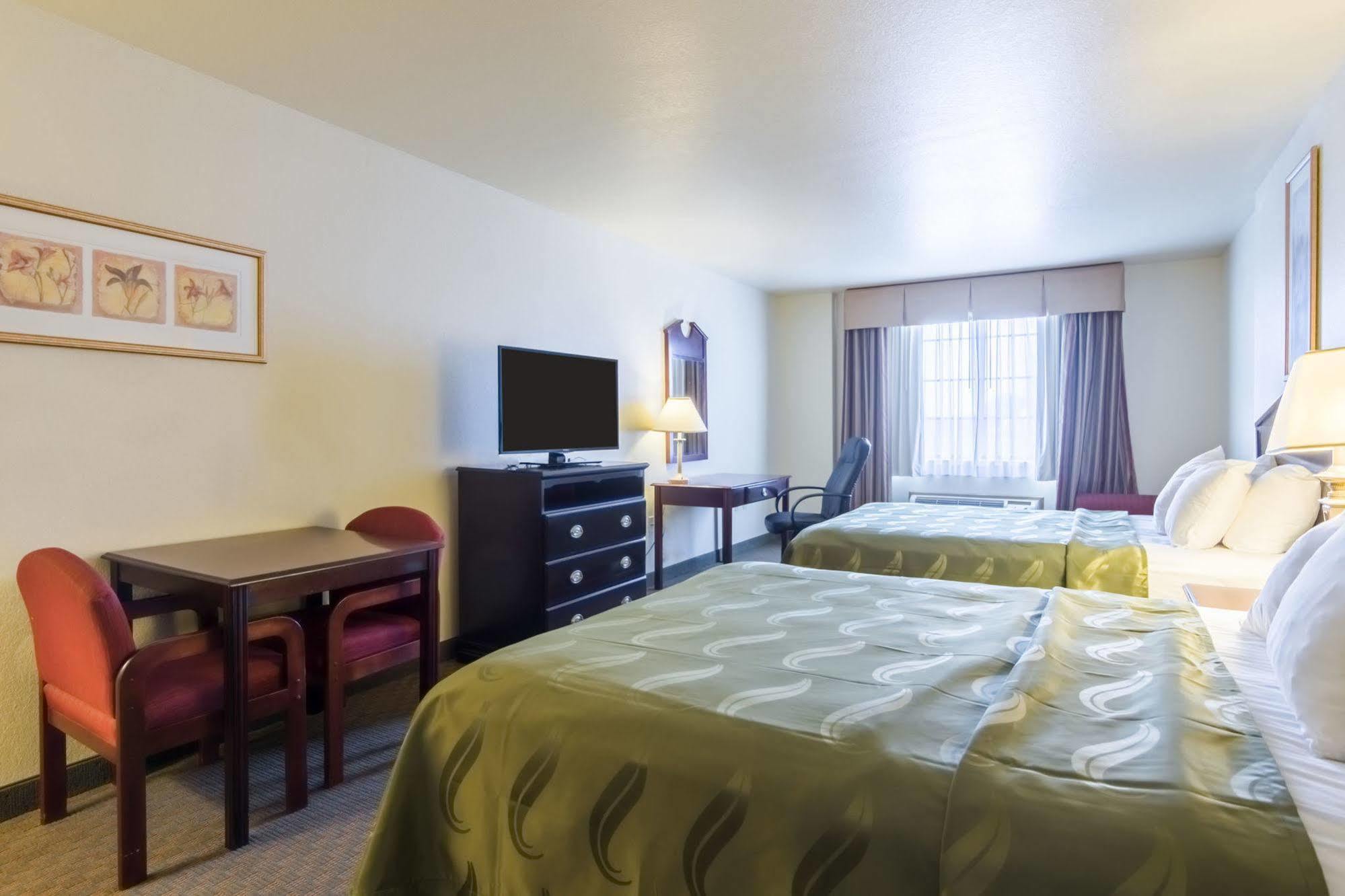 Quality Inn & Suites Of Alma - Northeast From Fort Smith Luaran gambar