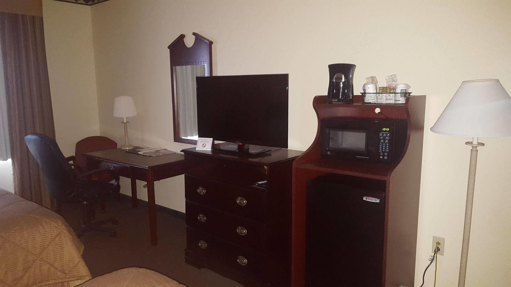Quality Inn & Suites Of Alma - Northeast From Fort Smith Luaran gambar